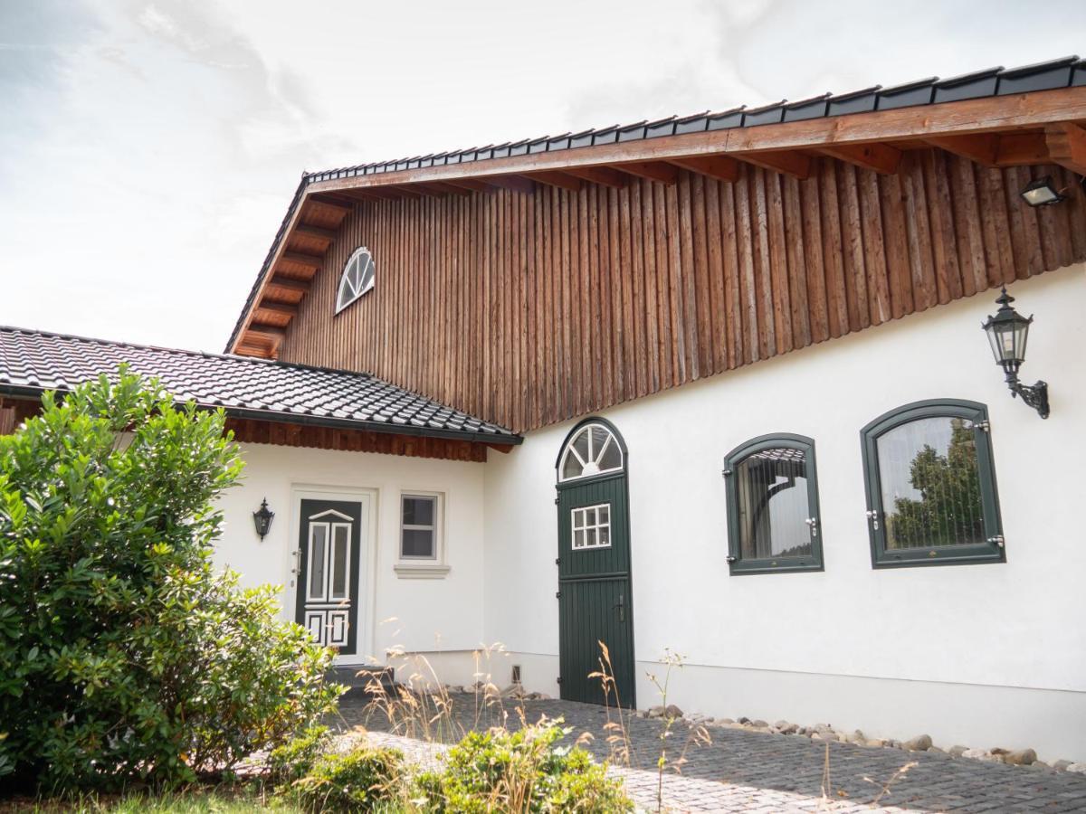Haiger Reiterhof Und Pension Eichenhof מראה חיצוני תמונה
